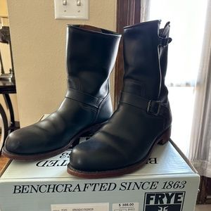 Mens' Frye Engineer Boots, size 12M